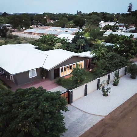 Haus Mopanie Lägenhet Tsumeb Exteriör bild